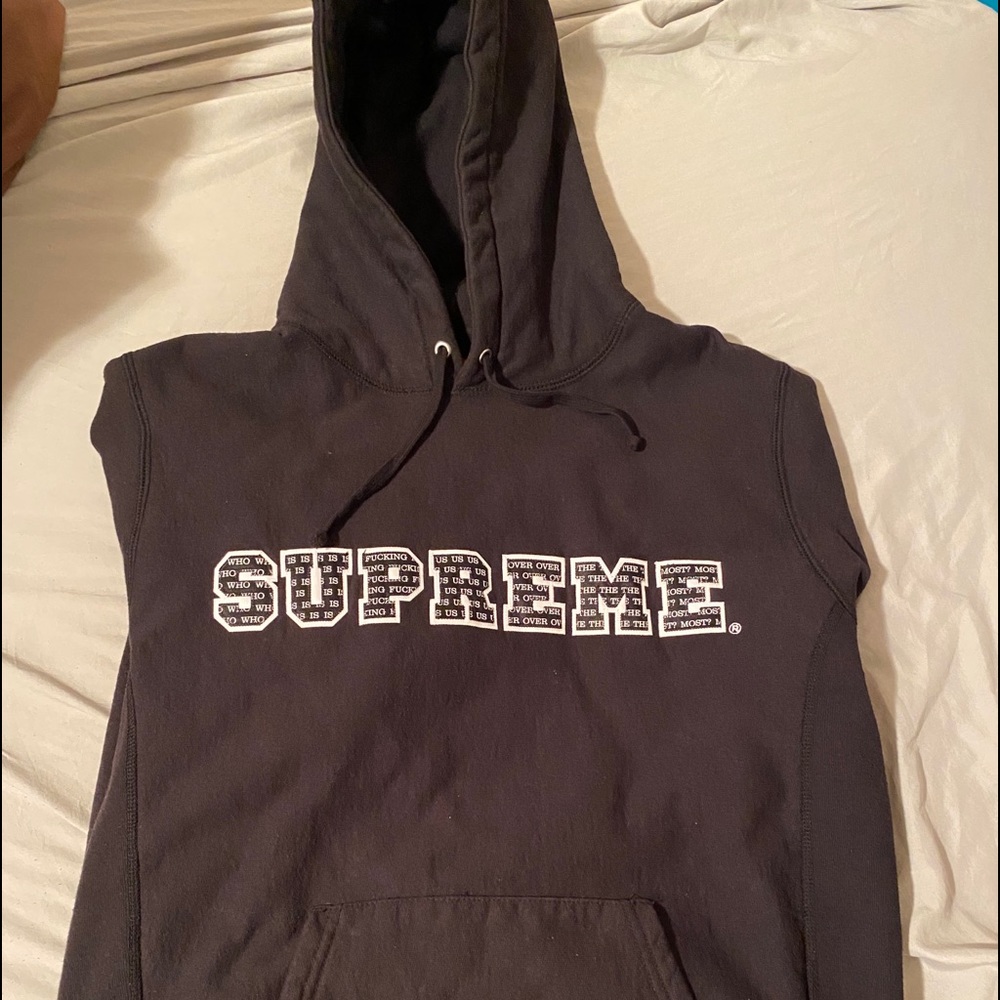 Supreme hoodie